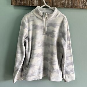 The Children's Place girls sweater grey camo size M 7-8
